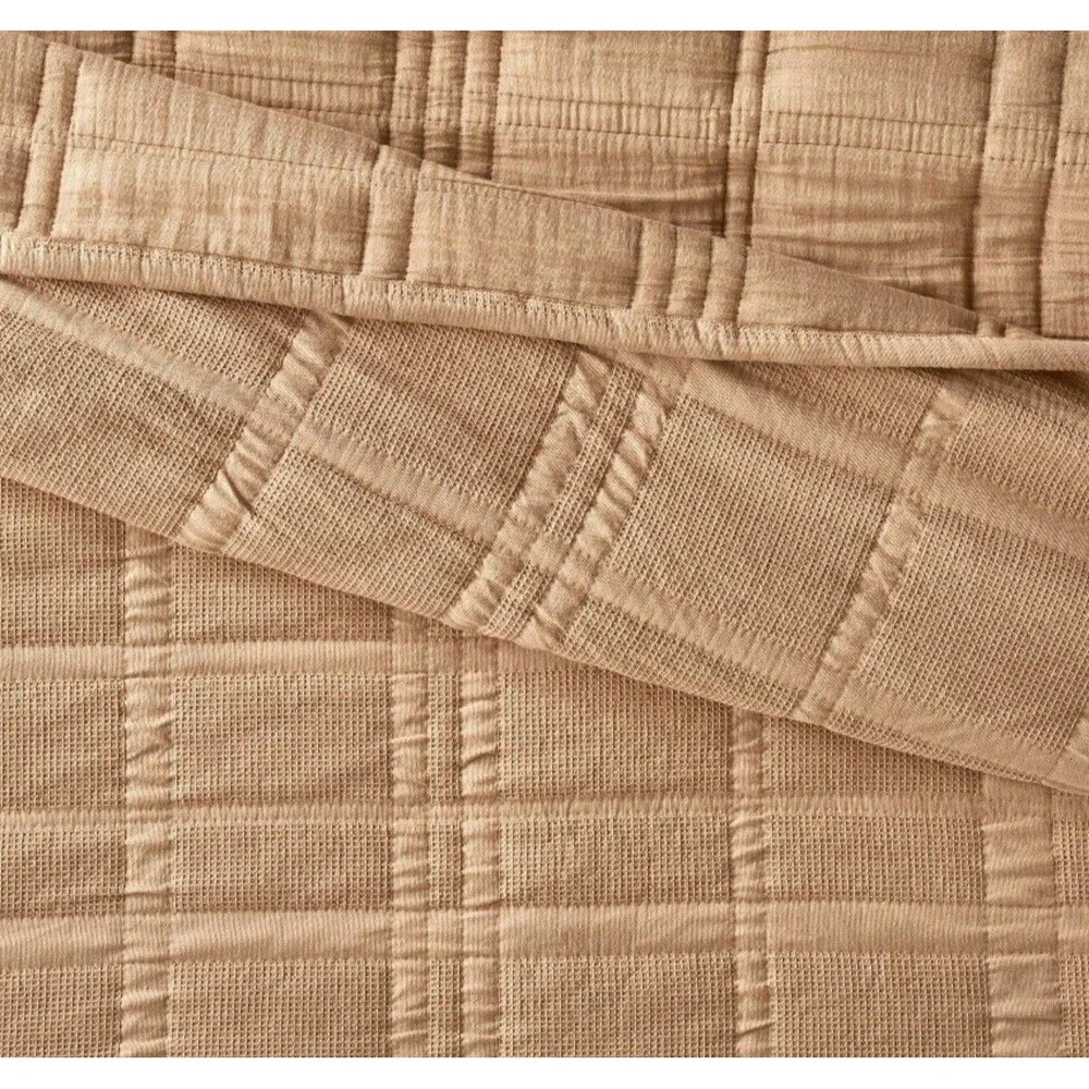 SET King+ Waffle Matelasse Quilt & 2 King Shams Camel Threshold Studio McGee NEW